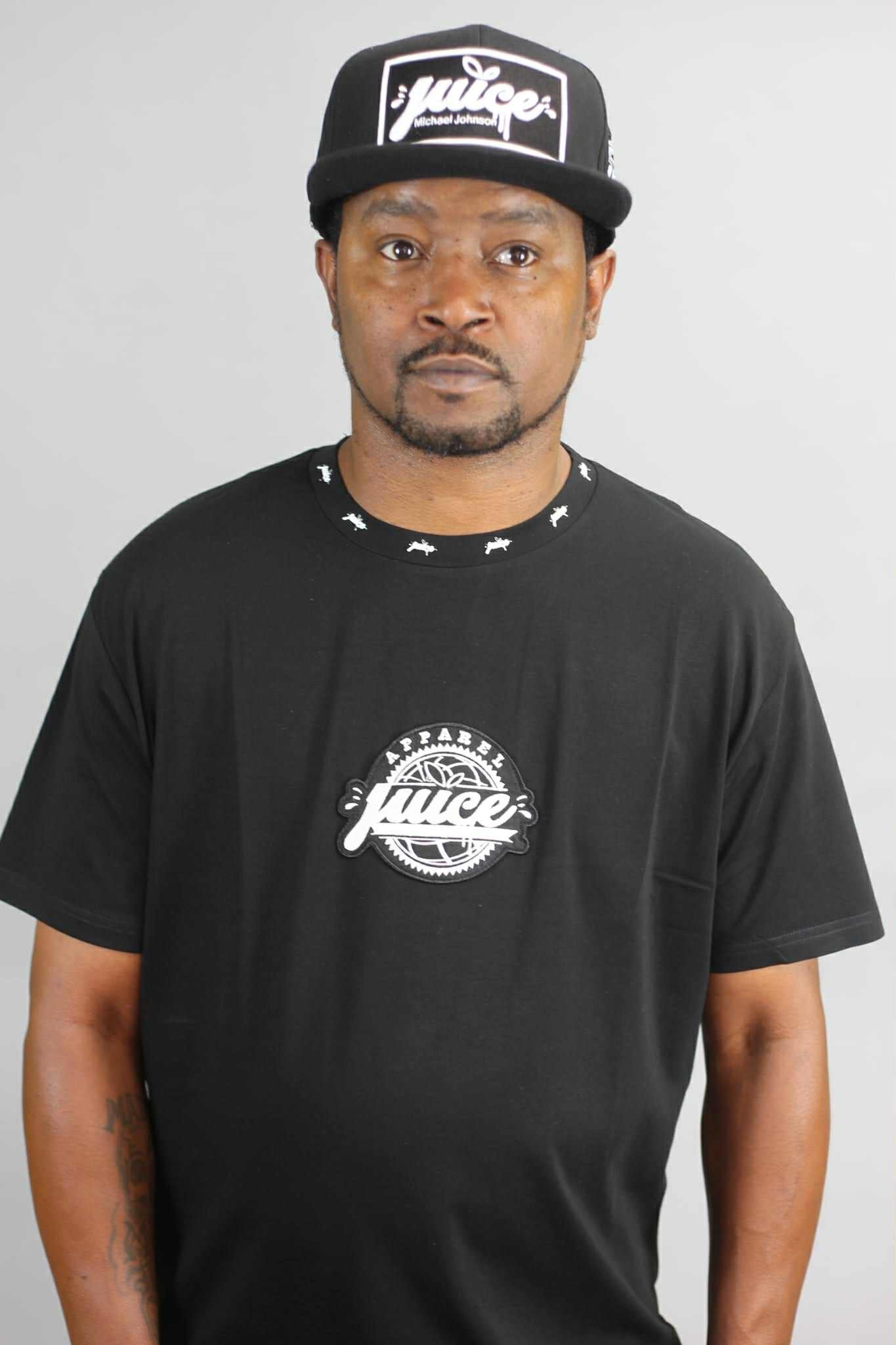 JUICE EMBROIDERY PATCH BLACK CASUAL TEE