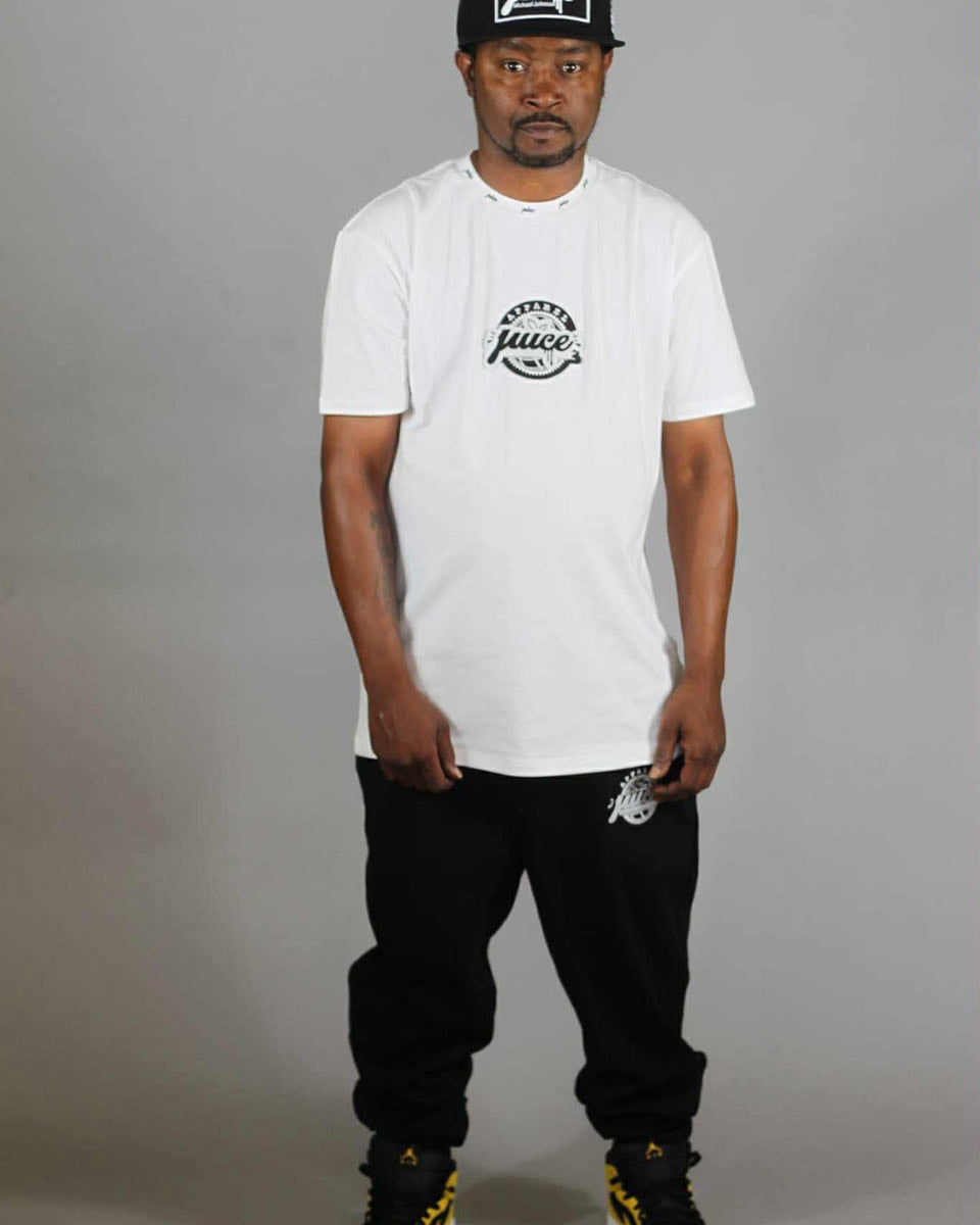 JUICE EMBROIDERY PATCH CREAM CASUAL TEE